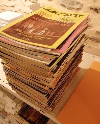 Jukebox magazine à 100 - jukebox,